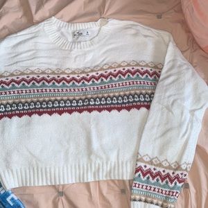 Size M Hollister sweater